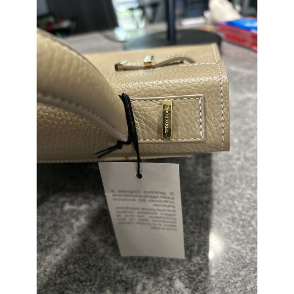 Teddy Blake Ava 11" Satchel – Taupe Chiarod Leather, Gold, Lock & Key- NWT - Picture 4 of 6